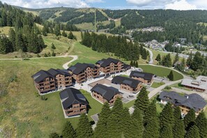 Esterni