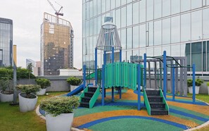 Außen-Kinderspielplatz