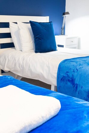 2 bedrooms, desk, iron/ironing board, free WiFi - Ipswich City Centre Stay – 2BR 2BATH Flat for 6 Guests (Ipswich)