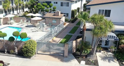 Beautiful 1 Bed Beach Condo #224 1 Bedroom Condo by Sunset Shores Condominiums