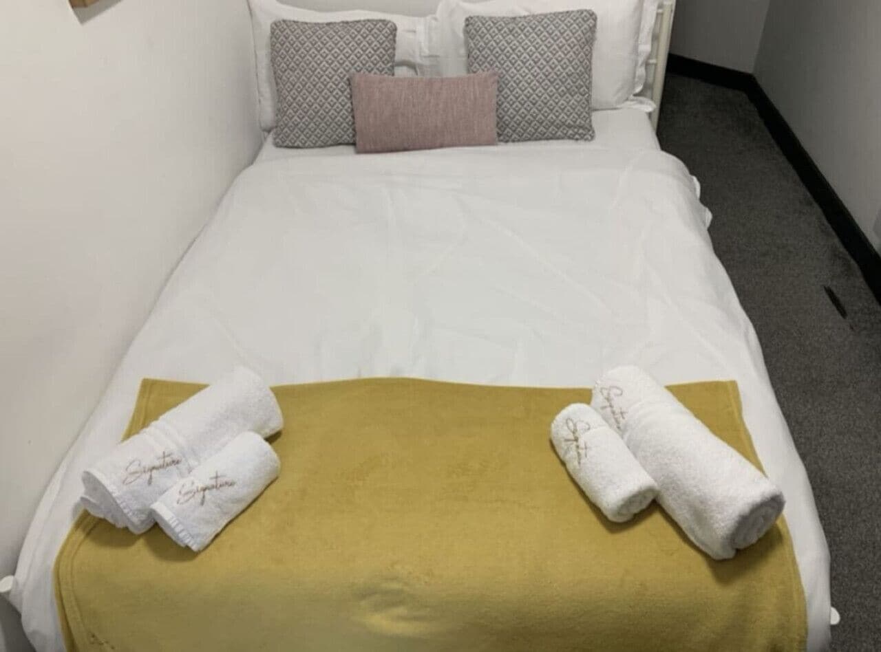 1 室のベッドルーム、デスク、アイロン / アイロン台、WiFi