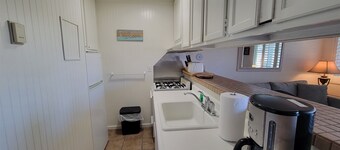 1 เตียง บีช บังกะโล #130 คอนโด 1 ห้องนอน บาย เรดออว์นนิง