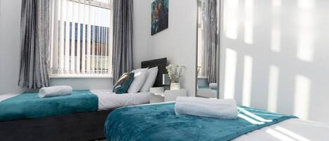 3 sovrum, skrivbord, strykjärn/strykbräda och wi-fi