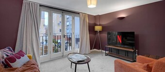 Harland Haven: Spacious 4BR House in Ipswich