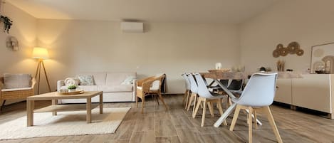 Smart TV, ping pong, books