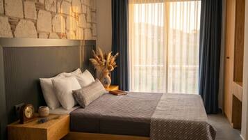 Deluxe Room, Balcony, Pool View | Iron/ironing board, free WiFi