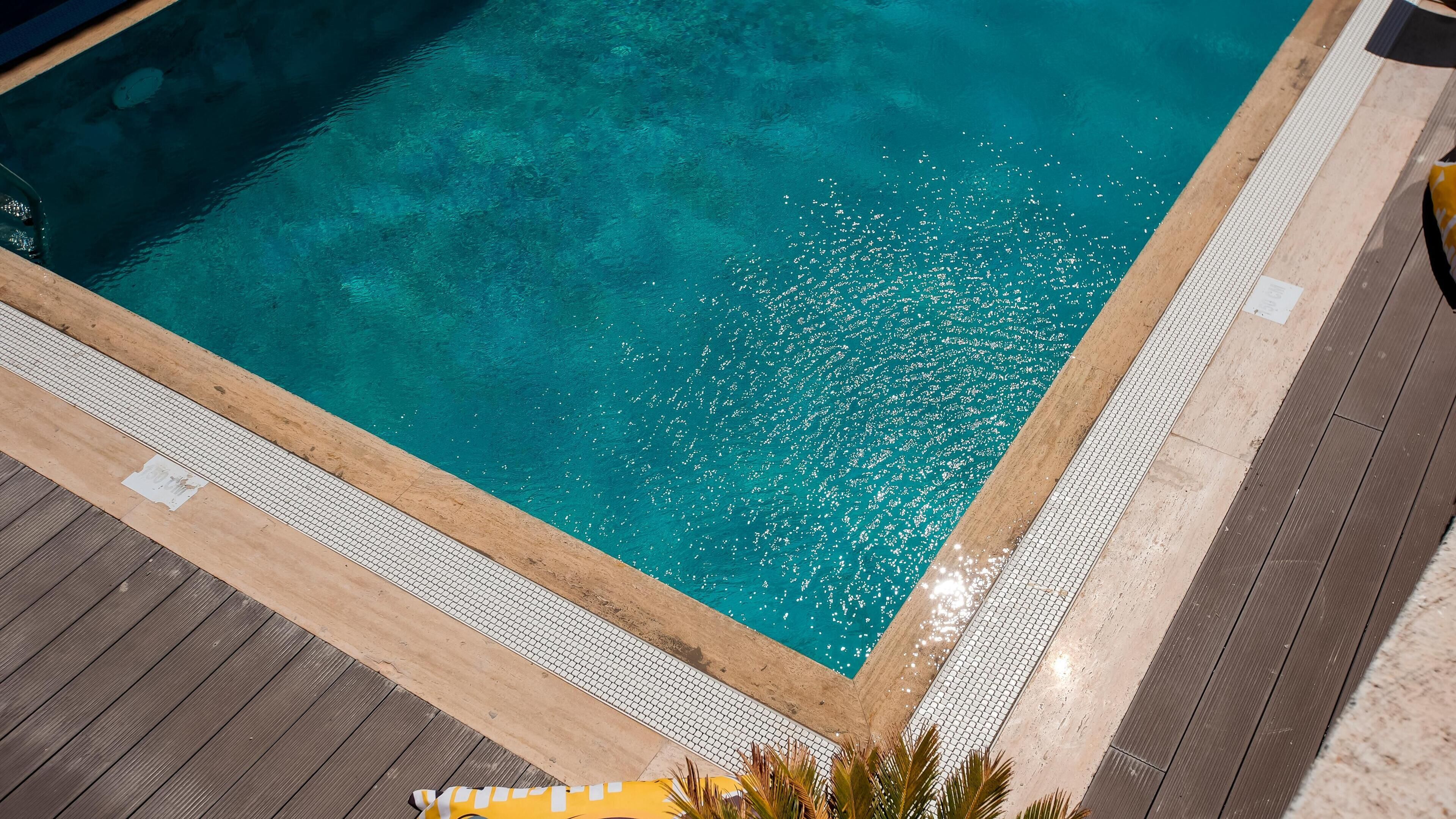Piscina stagionale all'aperto