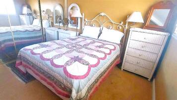 Condo, 1 Bedroom | 1 bedroom, free WiFi