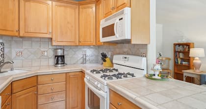 4950 Sandyland Road #127 Condo