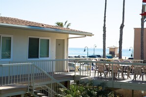 Condo, 2 Bedrooms | Outdoor dining