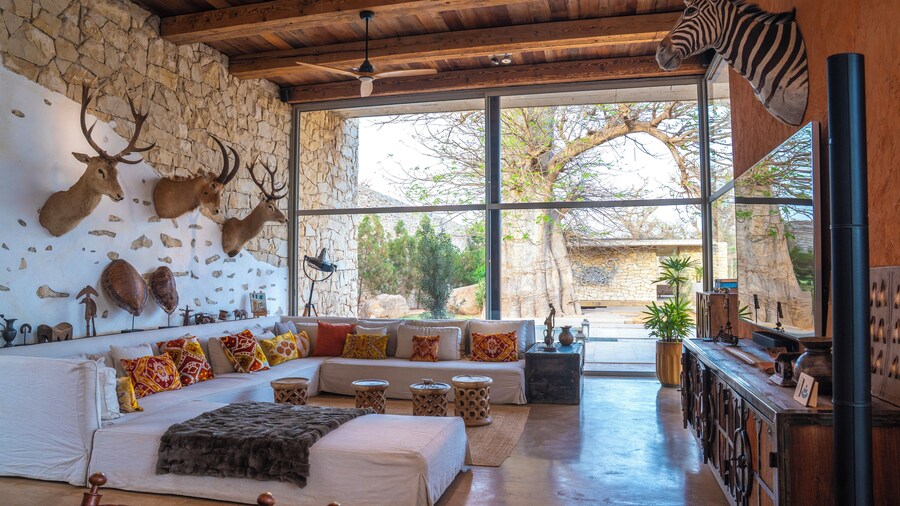 Casa del Toro Luxury Ranch