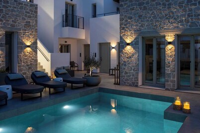 Kalea Suites