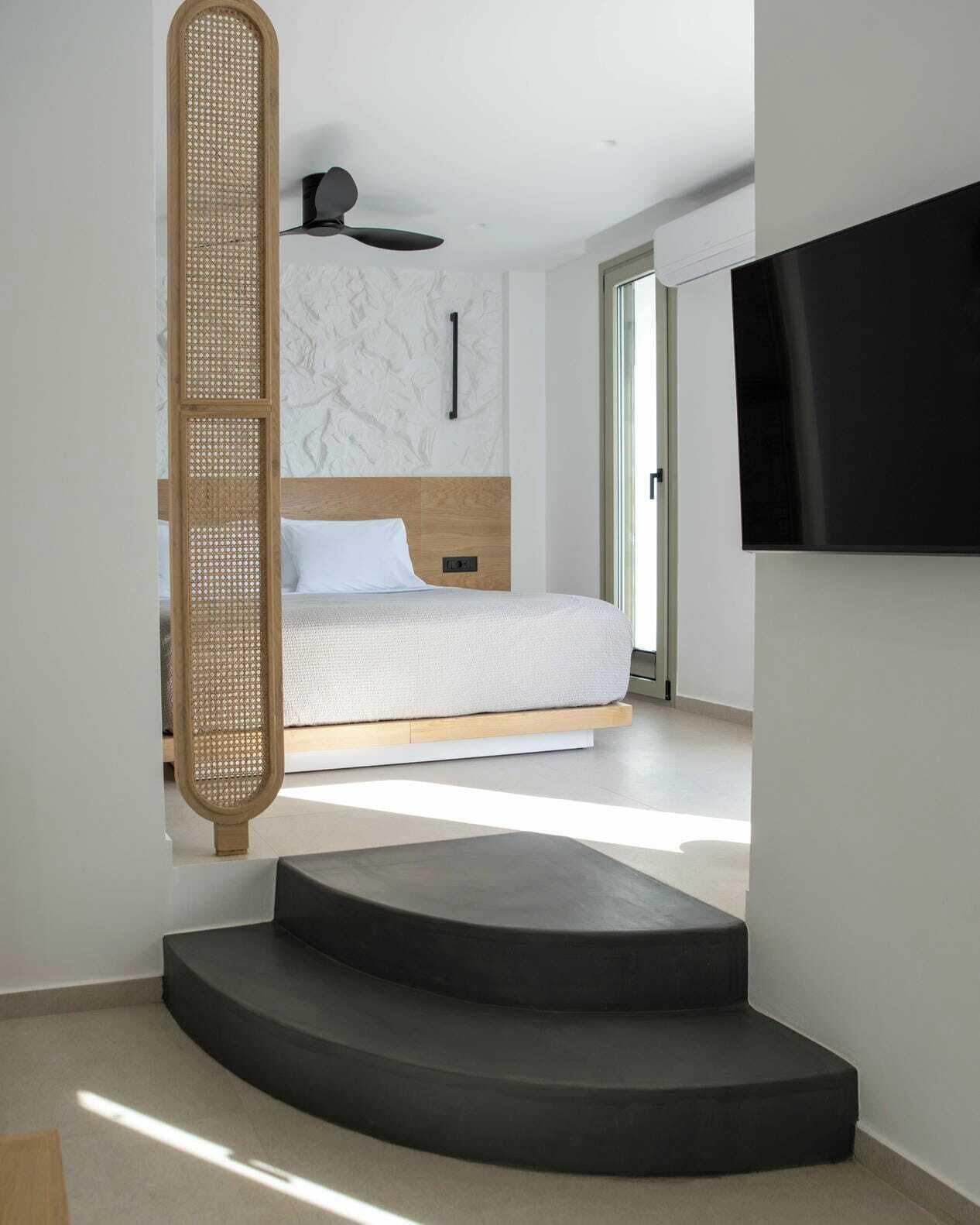 Kalea Signature Suite | In-room safe, soundproofing, free WiFi