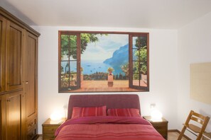 2 Schlafzimmer, Schreibtisch, Bügeleisen/Bügelbrett, kostenloses WLAN