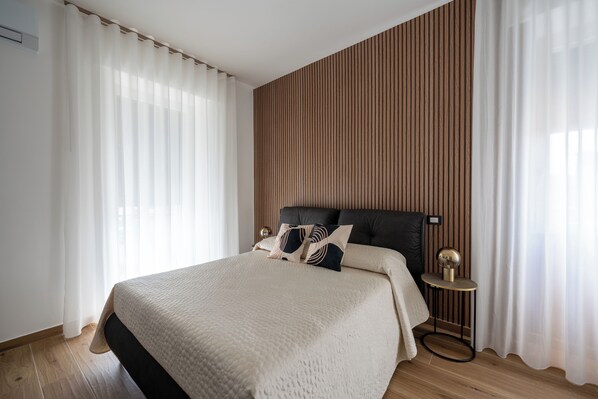 Exclusive Room | Free WiFi - MARAF Rooms  (Torre Annunziata)