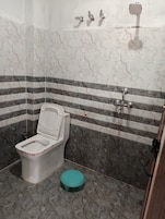 Ducha, toallas, jabón