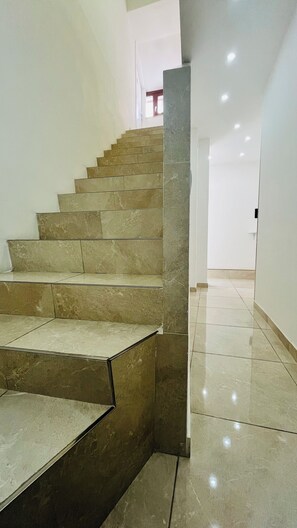 Comfort Triple Room, City View | Free WiFi - La Meridiana - Centro Storico Pizzo (Pizzo)