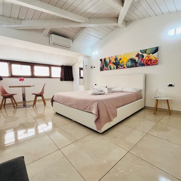 Free WiFi - La Meridiana - Centro Storico Pizzo (Pizzo)