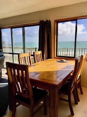 House, Ocean View | Living area