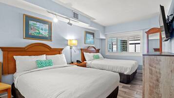 1 bedroom, desk, iron/ironing board, WiFi