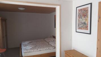 1 chambre, Wi-Fi gratuit, draps fournis