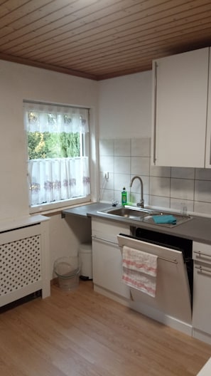 Microwave, stovetop, dishwasher