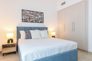 Unclassified image, 4 of 12, button - Bloomfields Spacious 1Br Water's Edge (Abu Dhabi)