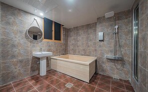 Quarto duplo luxo | Banheiro