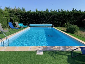 Outdoor pool, a heated pool - Holiday Home Heated swimming pool 28° C (Saint-Hippolyte)