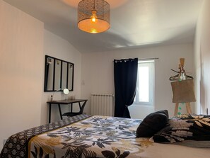 3 bedrooms, desk, iron/ironing board, free WiFi - Holiday Home Heated swimming pool 28° C (Saint-Hippolyte)