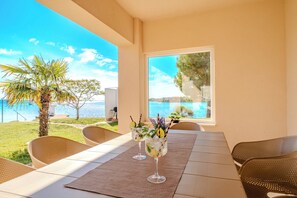 Lägenhet Deluxe - havsutsikt | Terrass/Patio