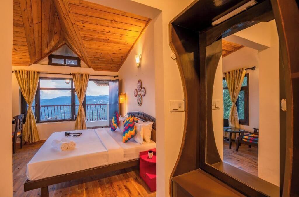 Deluxe Private Room with Balcony and Ensuite Bathroom | Wi-Fi de cortesia