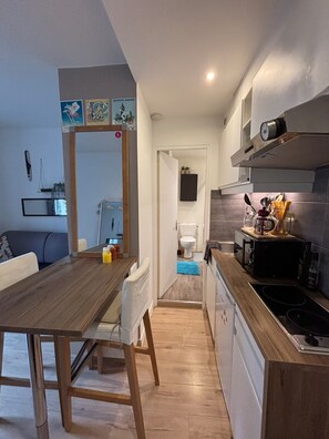 Private kitchen - Cosy Studo Paris (Paris)