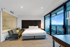 2 bedrooms, desk, iron/ironing board, free WiFi