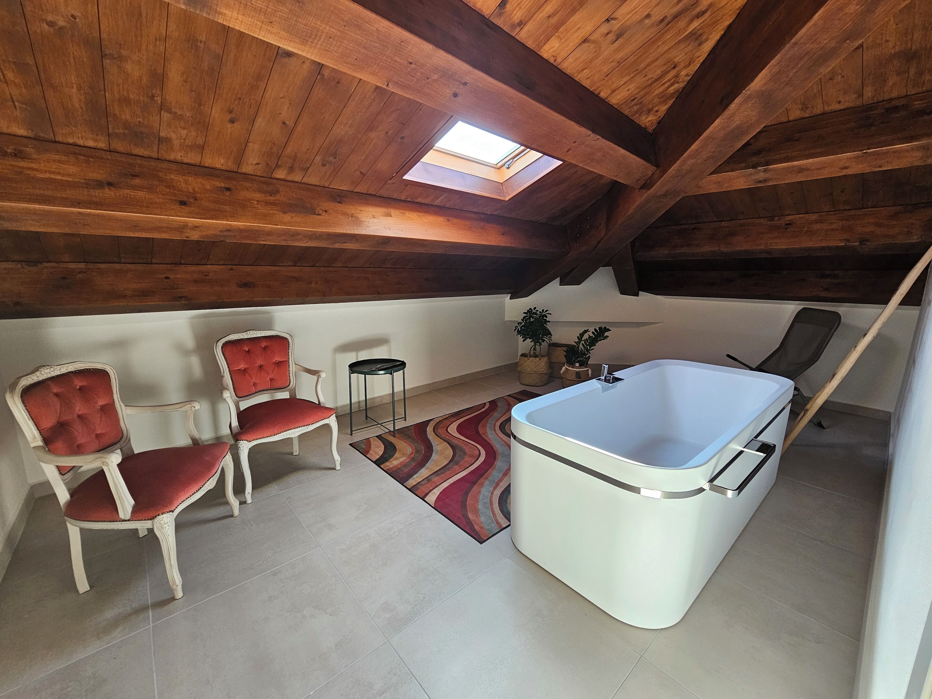 高级双人房或双床房 | 免费 WiFi