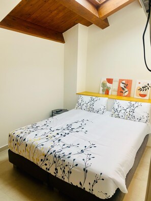 Superior Double or Twin Room | Free WiFi - AL Borgo (Santa Sofia)