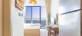 블룸필즈 코지 스튜디오 인 알렉시스 타워