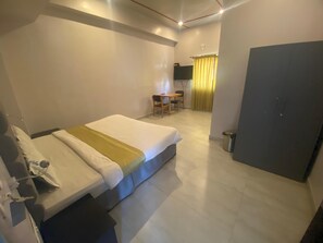 Deluxe Double Room | Kalis bunyi 