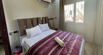 129 2BR Townhouse 2 Bath TV Backyard