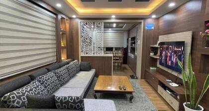 Himalayan Nook offers an apartment with two bedrooms and two bathrooms.