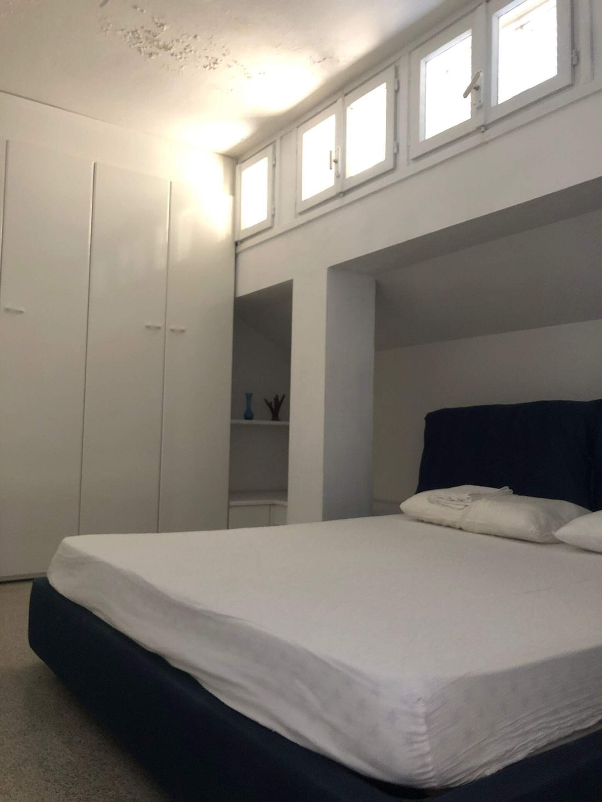 Strykjärn/strykbräda, gratis wi-fi och sängkläder