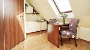 Apartment | Blackout curtains, iron/ironing board, free WiFi