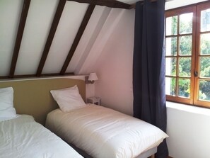 6 bedrooms, free WiFi