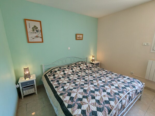 1 bedroom, free WiFi, bed sheets