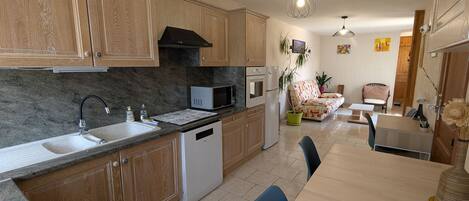 Fridge, microwave, dishwasher