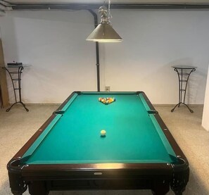 Games room - Large Villa With Huge Private Pool & Gym (San Bartolomé de Tirajana)