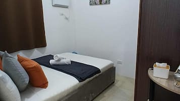 3 makuuhuonetta, ilmainen Wi-Fi, vuodevaatteet