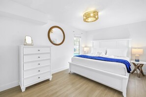 2 bedrooms, desk, iron/ironing board, travel cot