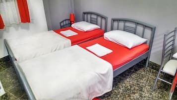 Studio | Soundproofing, iron/ironing board, free WiFi