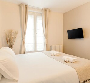 遮光布/窗簾、熨斗/熨衣板、隨行嬰兒床、免費無線上網